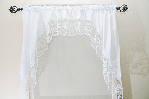 Heirloom Tuscany Lace Windows Swags 35"x38". ( Set of 2)